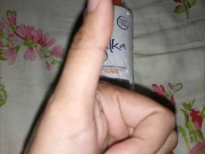 Silka Papaya Skin Whitening Lotion Orange for Unisex - 200 ML photo review