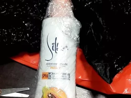 Silka Papaya Skin Whitening Lotion Orange for Unisex - 200 ML photo review