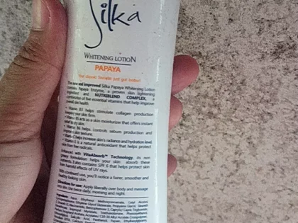 Silka Papaya Skin Whitening Lotion Orange for Unisex - 200 ML photo review