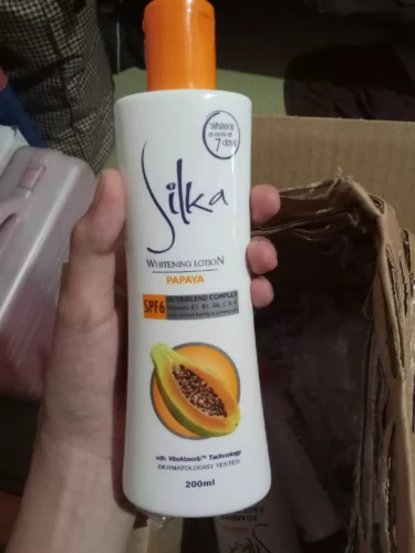 Silka Papaya Skin Whitening Lotion Orange for Unisex - 200 ML photo review